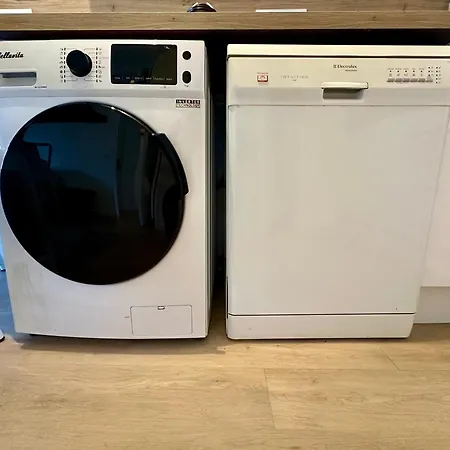 Lägenhetshotell La Badine Appartement 5 Personnes Avec Balneo Et Clim