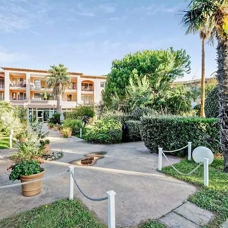 La Badine Clim Balneo Piscine Aparthotel
