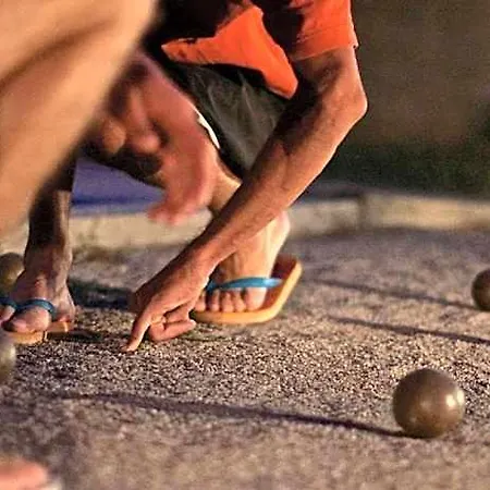 La Badine 5 Personnes Avec Balneo Et Clim Lägenhet Hyères